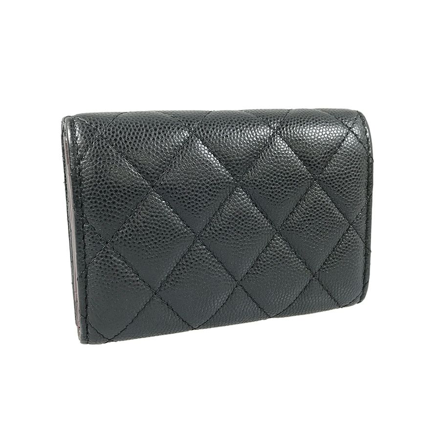 シャネル 三つ折り財布