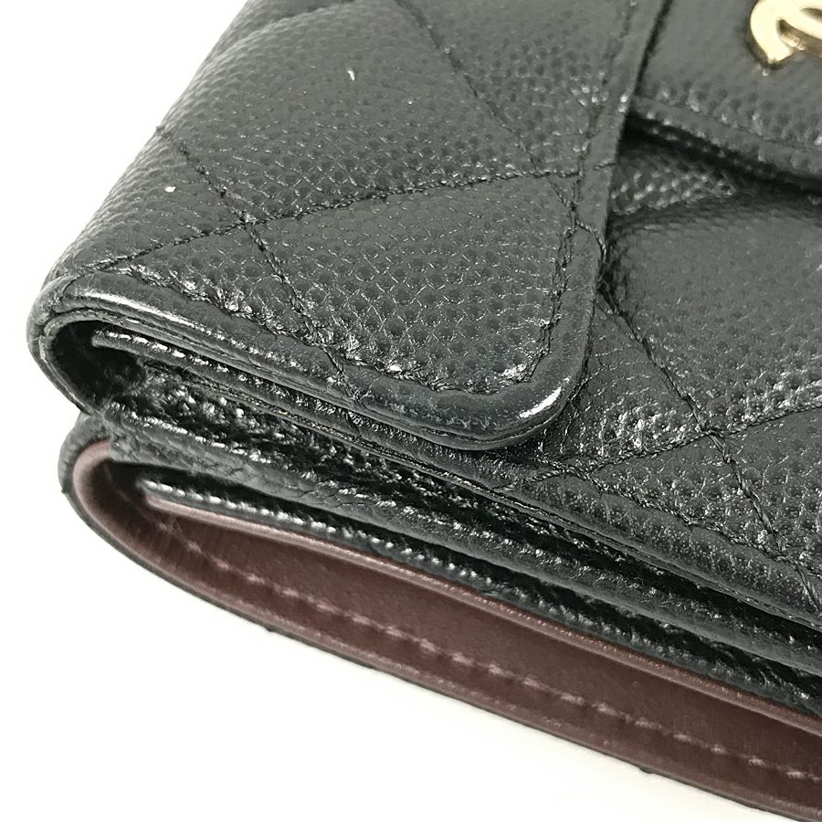 シャネル 三つ折り財布