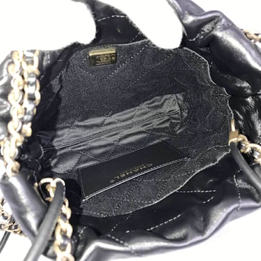 シャネル ショルダーバッグ