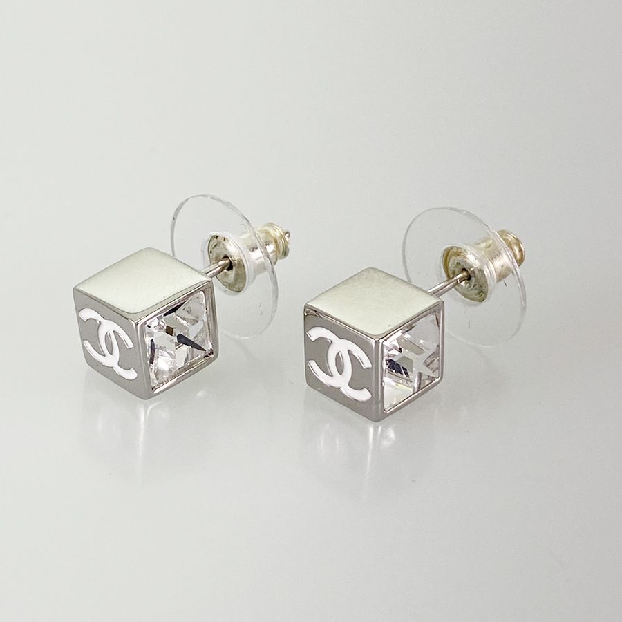 シャネル ピアス