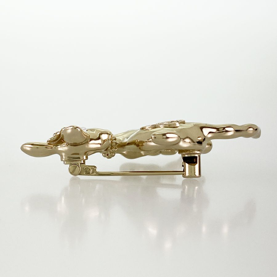 シャネル ブローチ