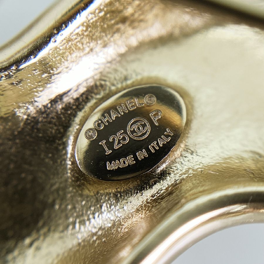 シャネル ブローチ