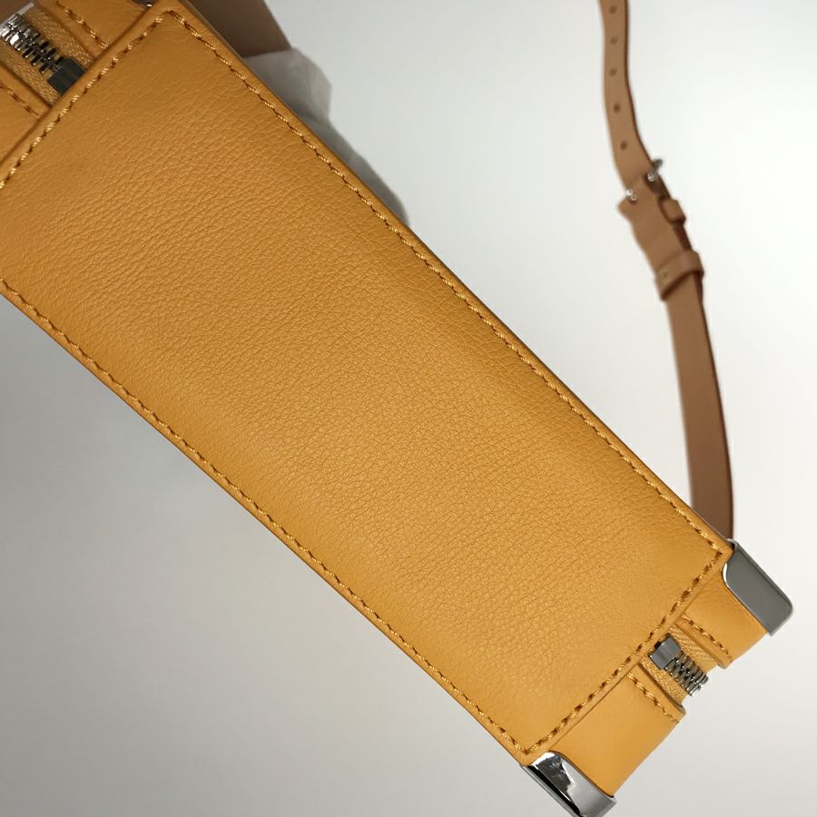 ルイ・ヴィトン ハンドバッグ