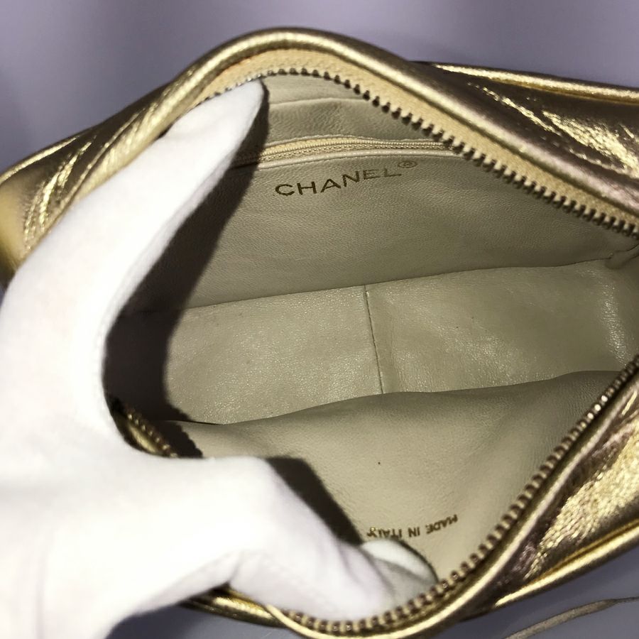 シャネル ショルダーバッグ