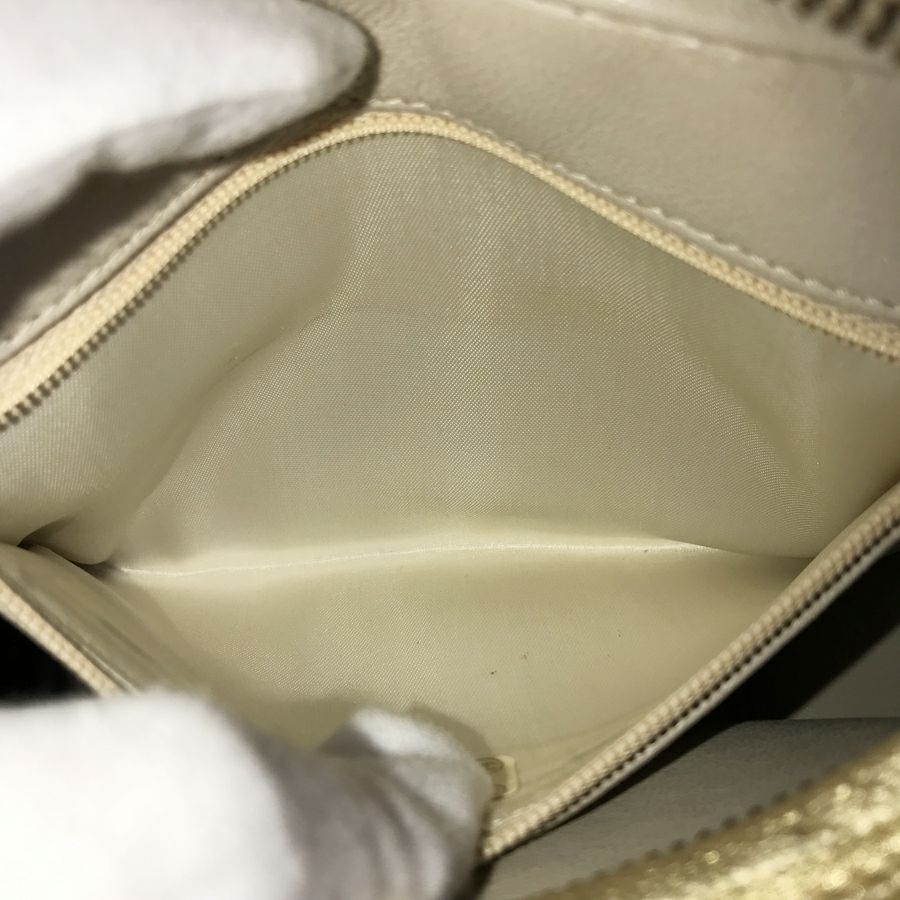 シャネル ショルダーバッグ