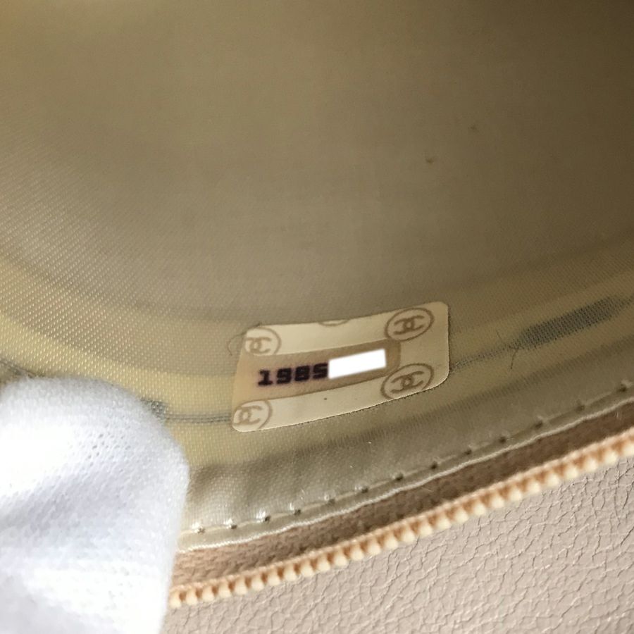 シャネル ショルダーバッグ