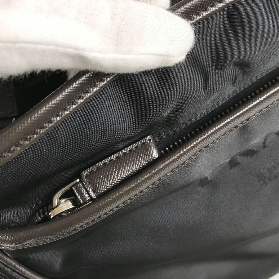 プラダ ショルダーバッグ