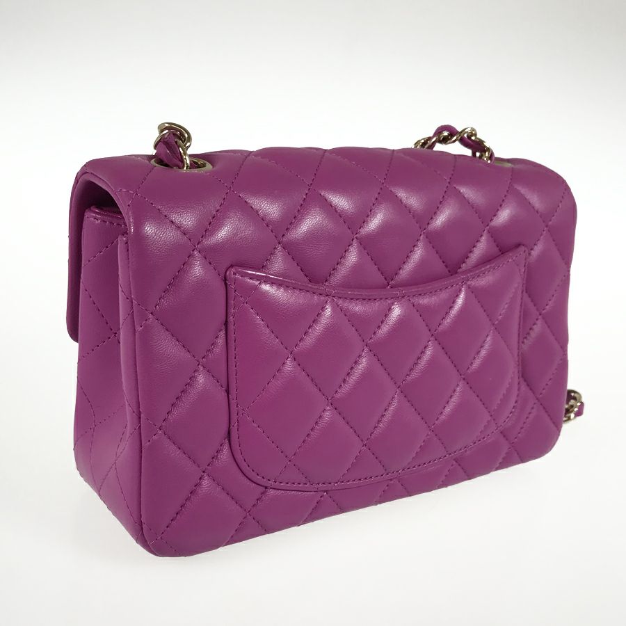 シャネル ショルダーバッグ