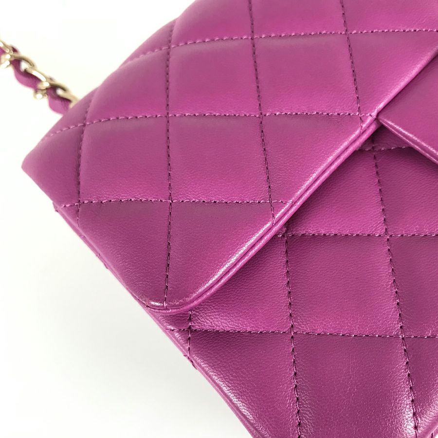 シャネル ショルダーバッグ