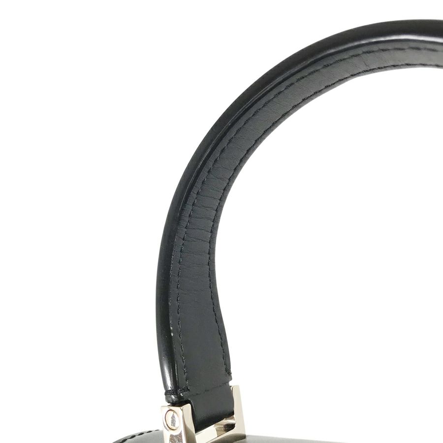 ヴァレクストラ ハンドバッグ