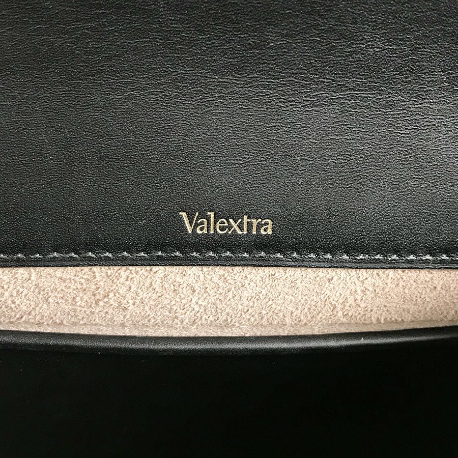 ヴァレクストラ ハンドバッグ