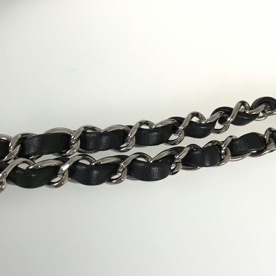 シャネル ショルダーバッグ