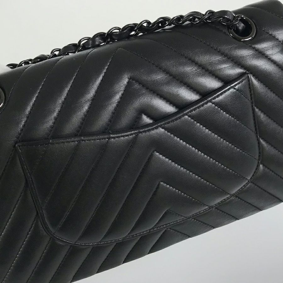 シャネル ショルダーバッグ