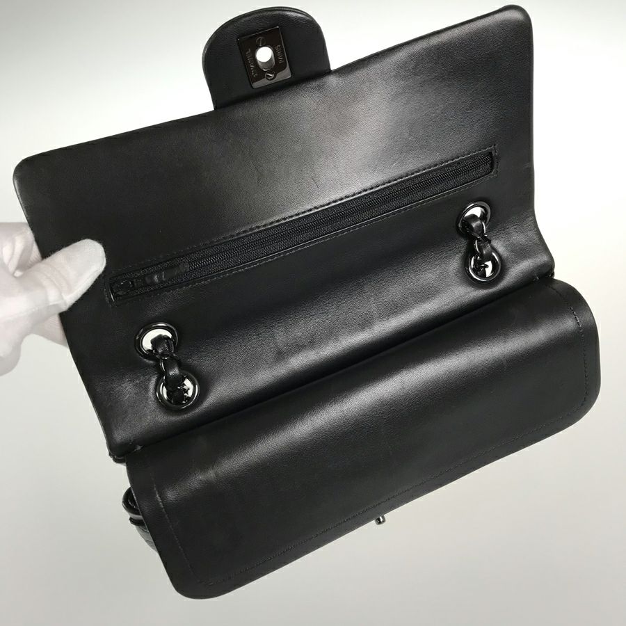 シャネル ショルダーバッグ