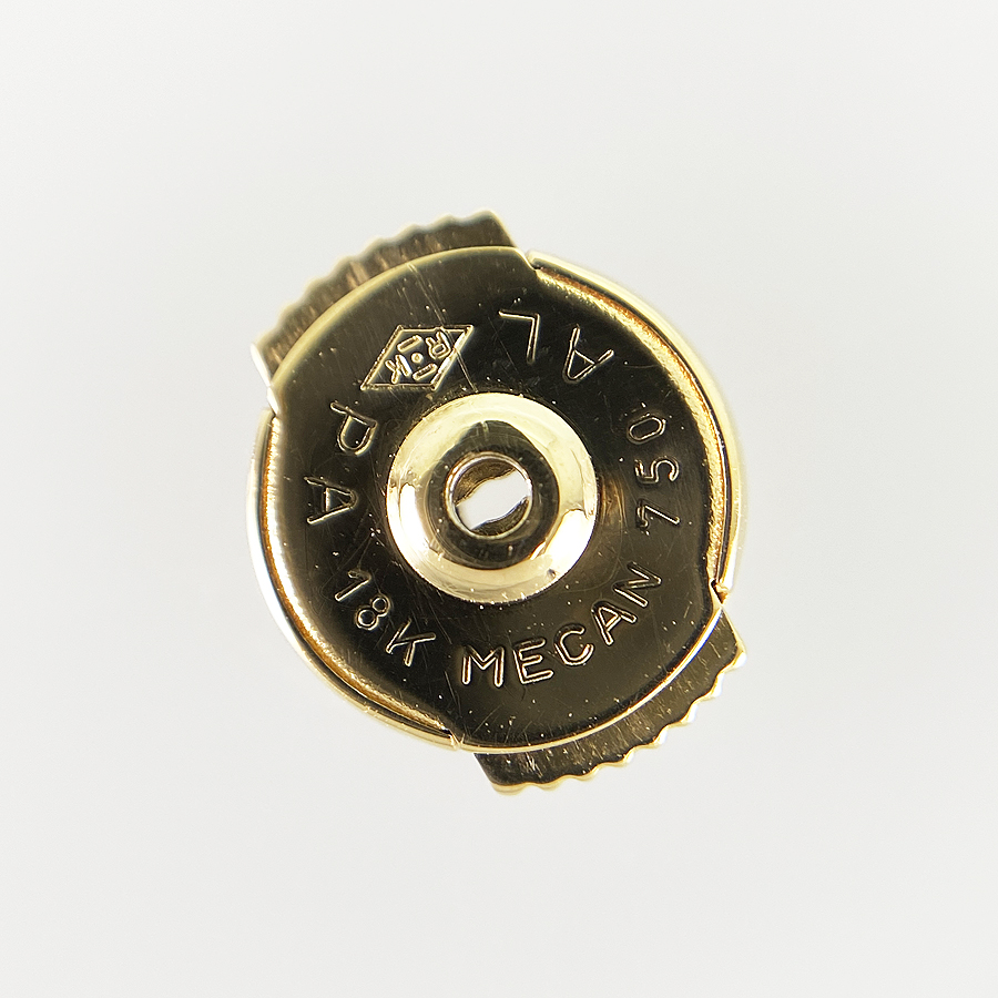 カルティエ ピアス