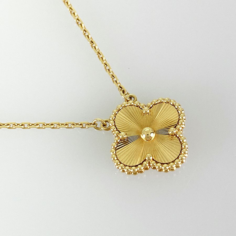 ヴァンクリーフ＆アーペル ネックレス