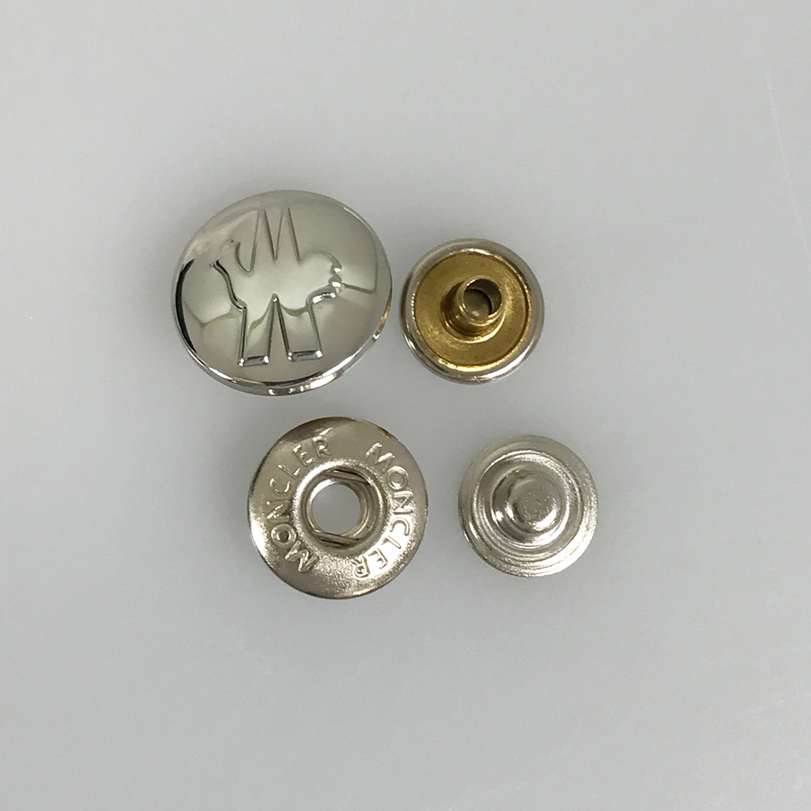 モンクレール メンズ ダウンコート