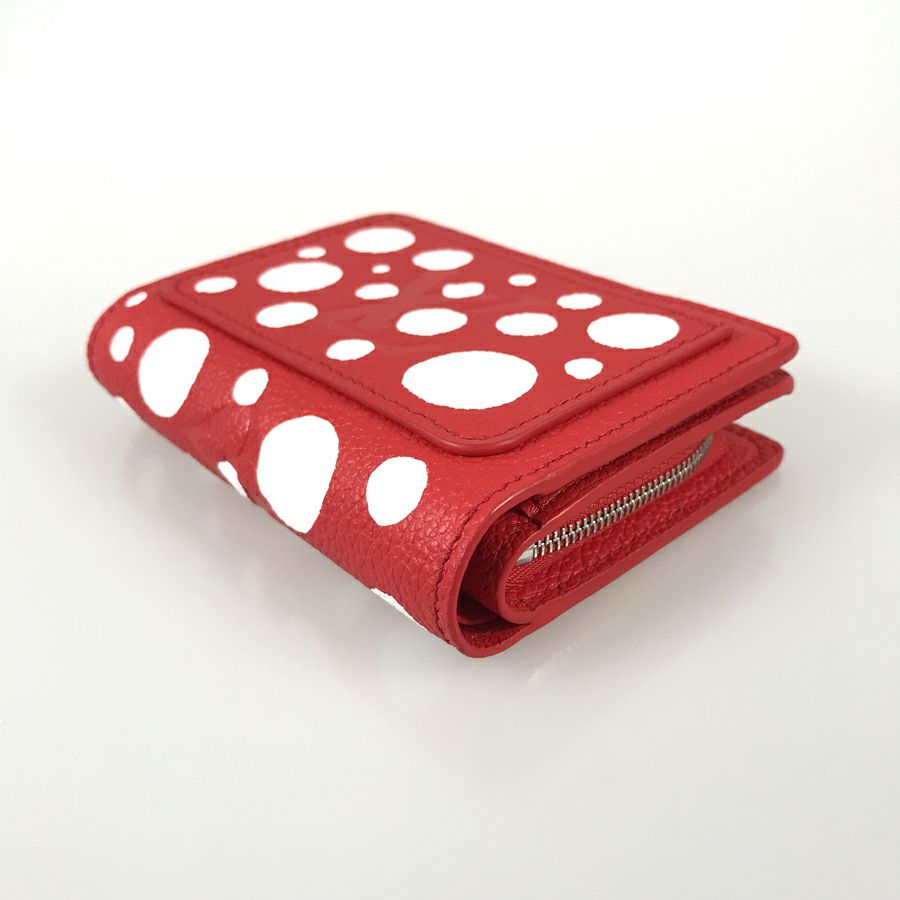 ルイ・ヴィトン 二つ折り財布