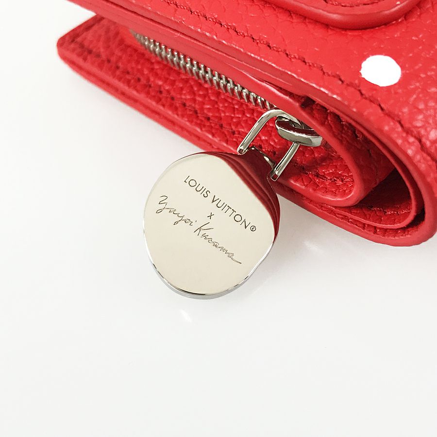 ルイ・ヴィトン 二つ折り財布