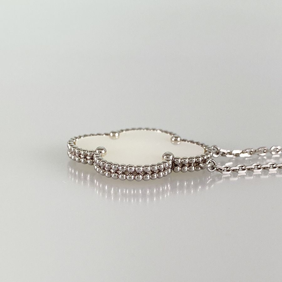 ヴァンクリーフ＆アーペル ネックレス