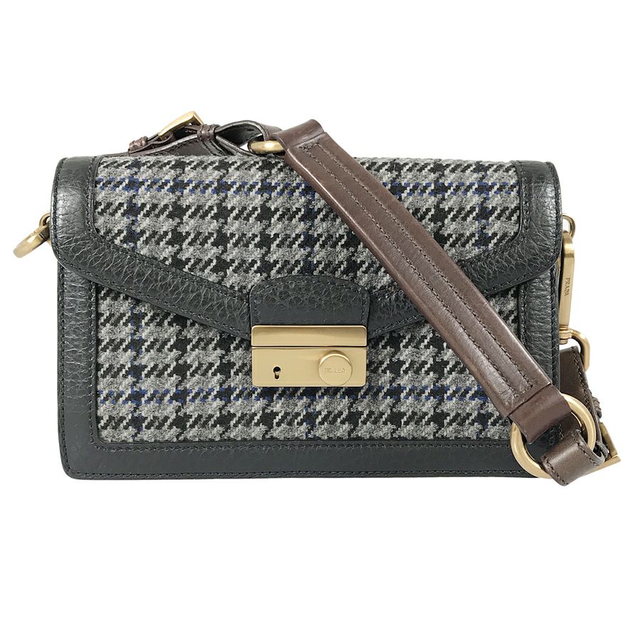 プラダ ショルダーバッグ