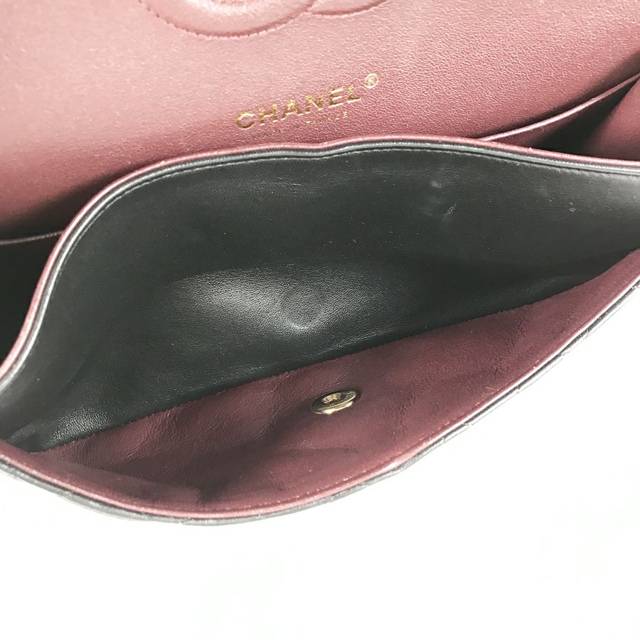 シャネル ショルダーバッグ