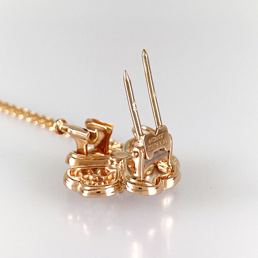 ヴァンクリーフ＆アーペル ネックレス