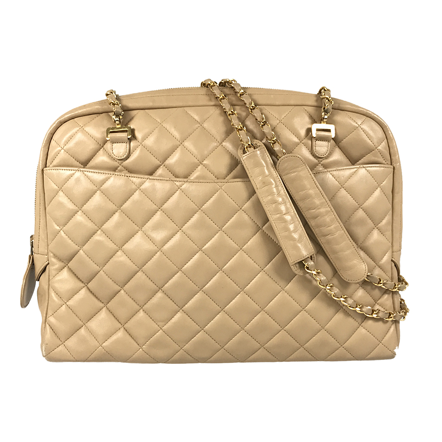 シャネル ショルダーバッグ