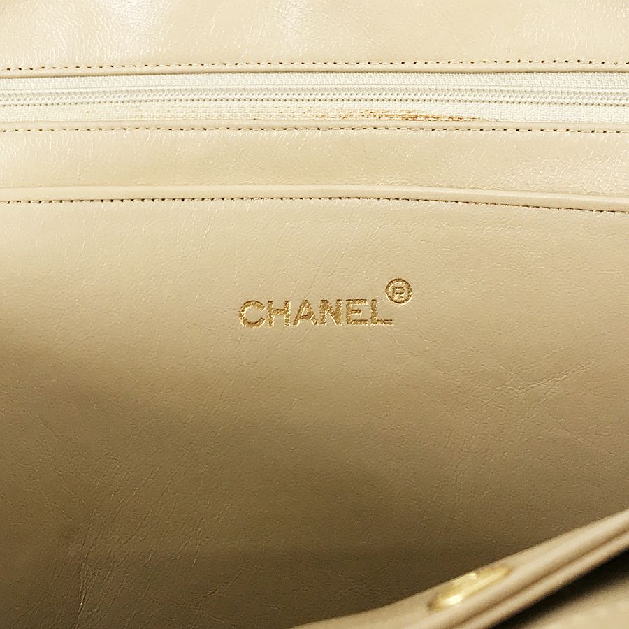 シャネル ショルダーバッグ