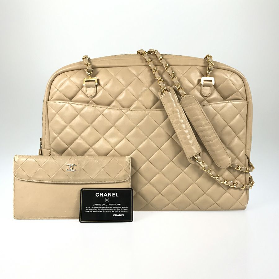 シャネル ショルダーバッグ