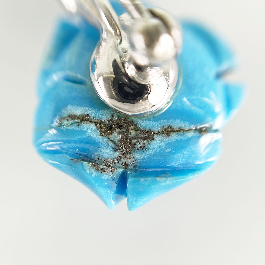 ノーブランド ブローチ