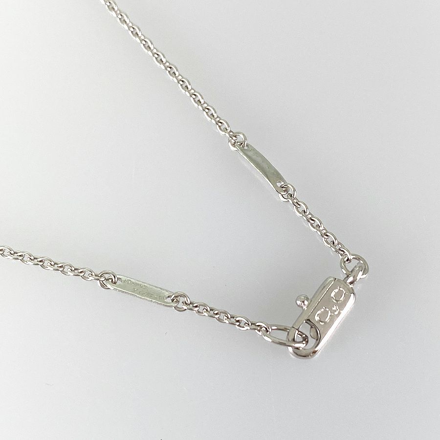 カレライカレラ ネックレス