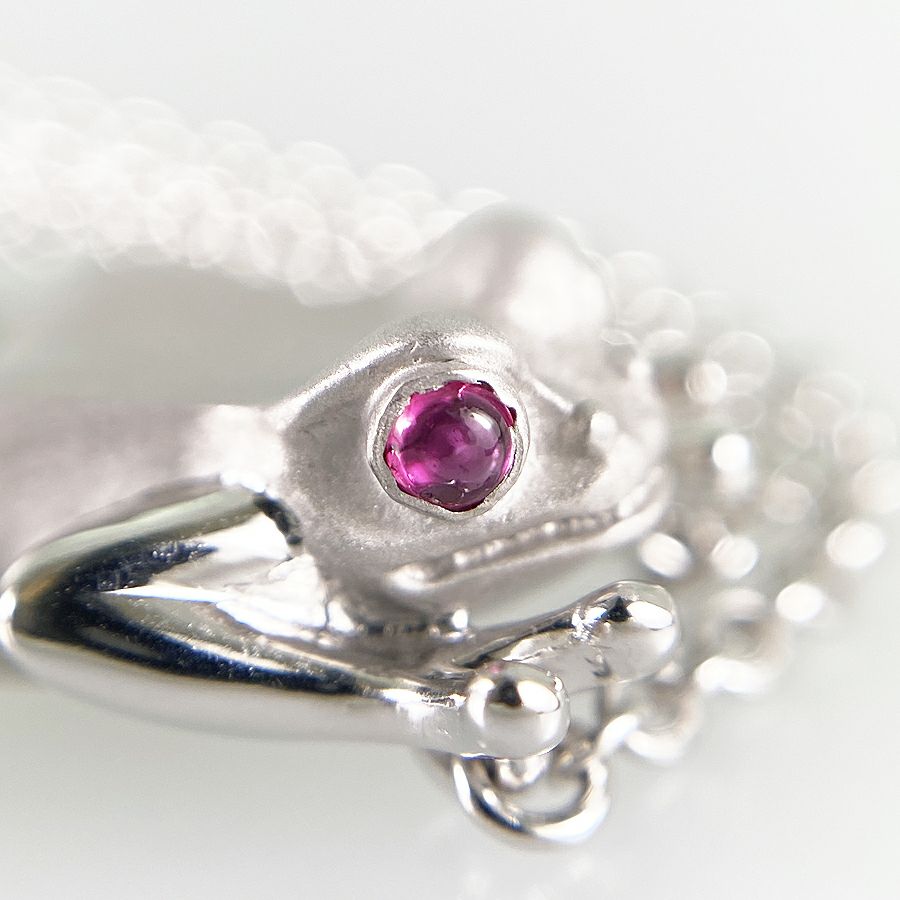 カレライカレラ ネックレス