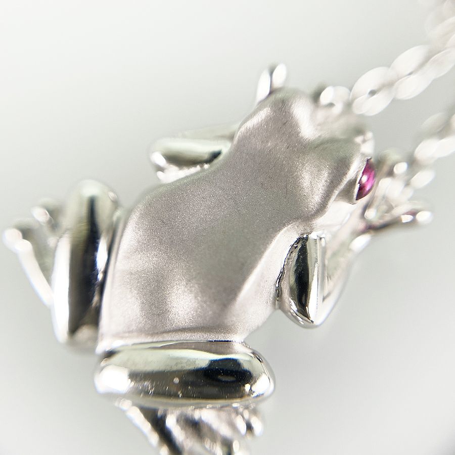 カレライカレラ ネックレス