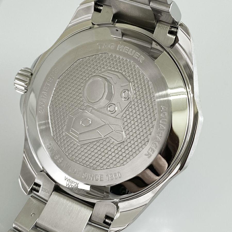 タグホイヤー WBP201B メンズ 腕時計