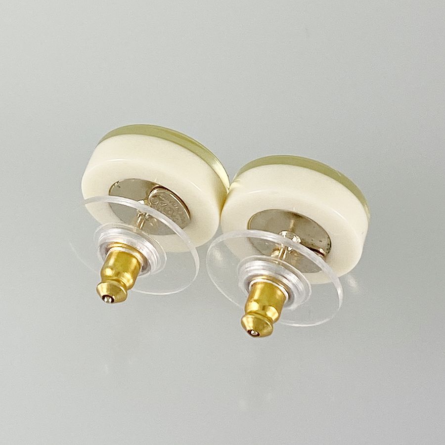 シャネル ピアス