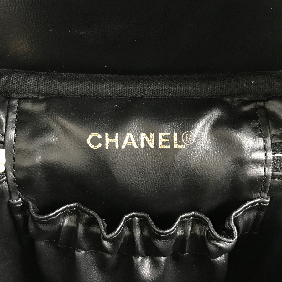 シャネル バニティケース