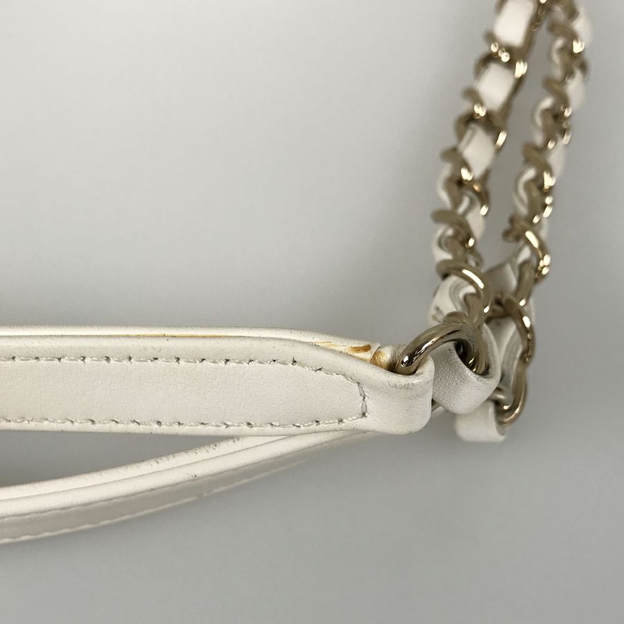 シャネル ショルダーバッグ