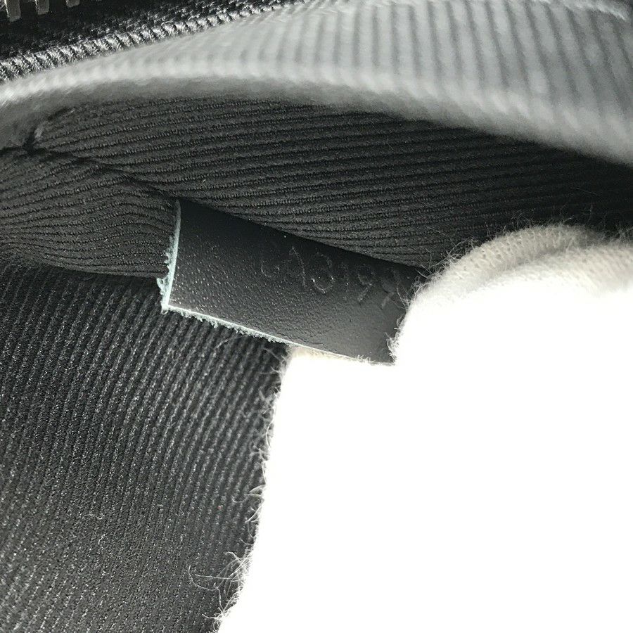 ルイ・ヴィトン ボディバッグ