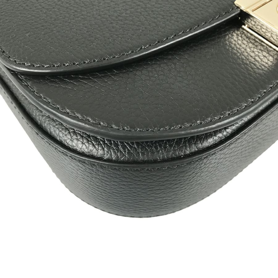 バリー ショルダーバッグ