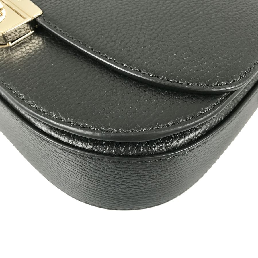 バリー ショルダーバッグ