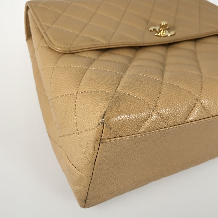 シャネル ハンドバッグ