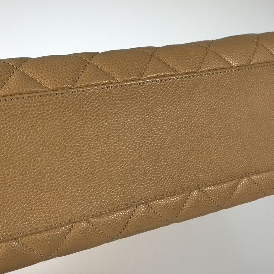 シャネル ハンドバッグ