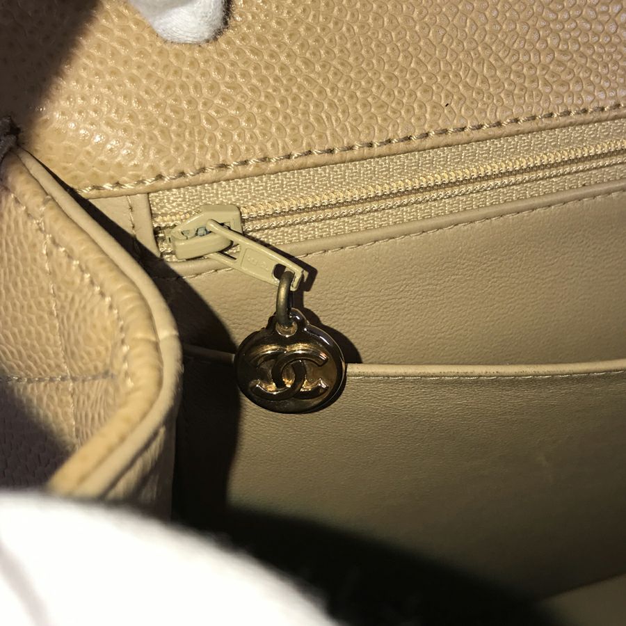 シャネル ハンドバッグ