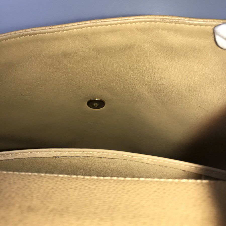 シャネル ハンドバッグ