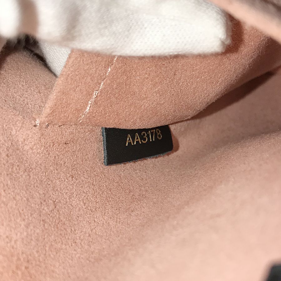 ルイ・ヴィトン トートバッグ