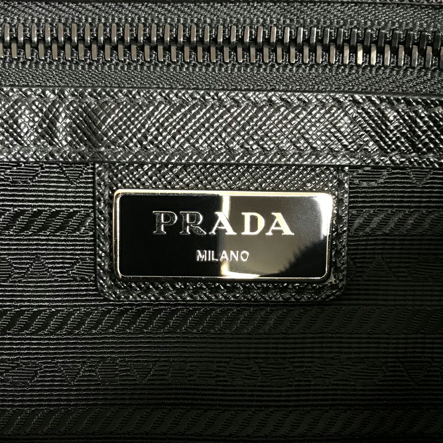 プラダ ショルダーバッグ
