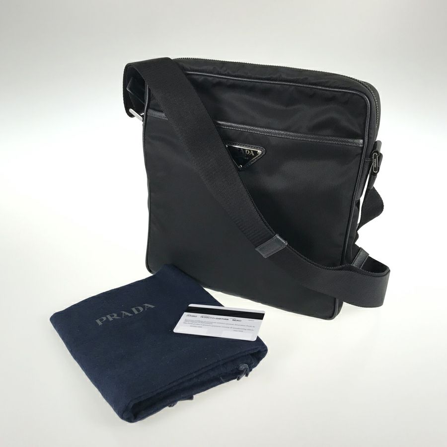プラダ ショルダーバッグ
