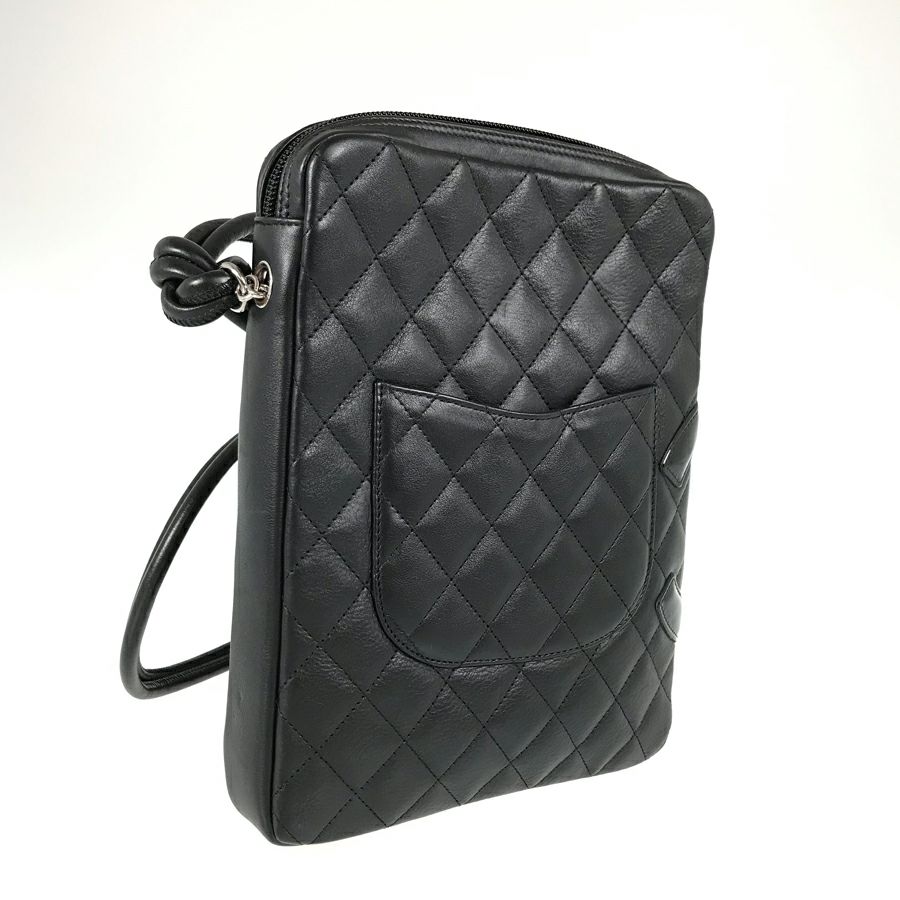 シャネル ショルダーバッグ