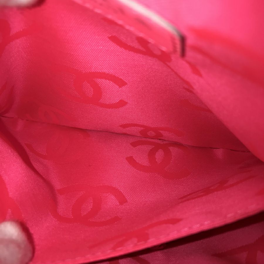 シャネル ショルダーバッグ